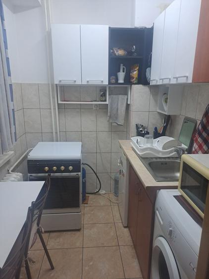 Garsonieră decomandată în Dragoș Vodă