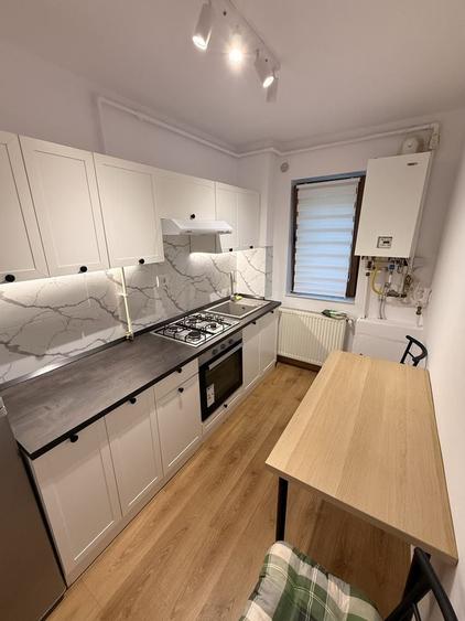 Apartament cu 2 camere nedecomandat în Central