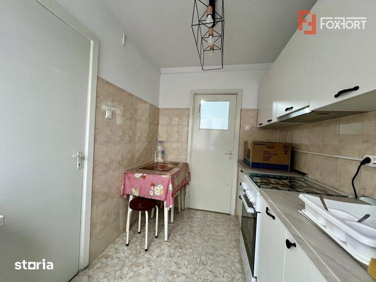 Apartament cu 2 camere semidecomandat, mobilat în Olimpia-Stadion