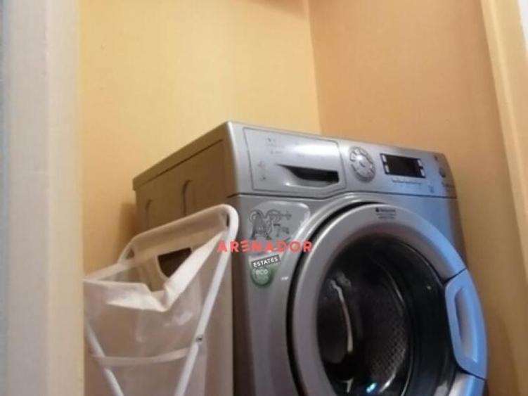 Apartament cu 3 camere, mobilat în Titan