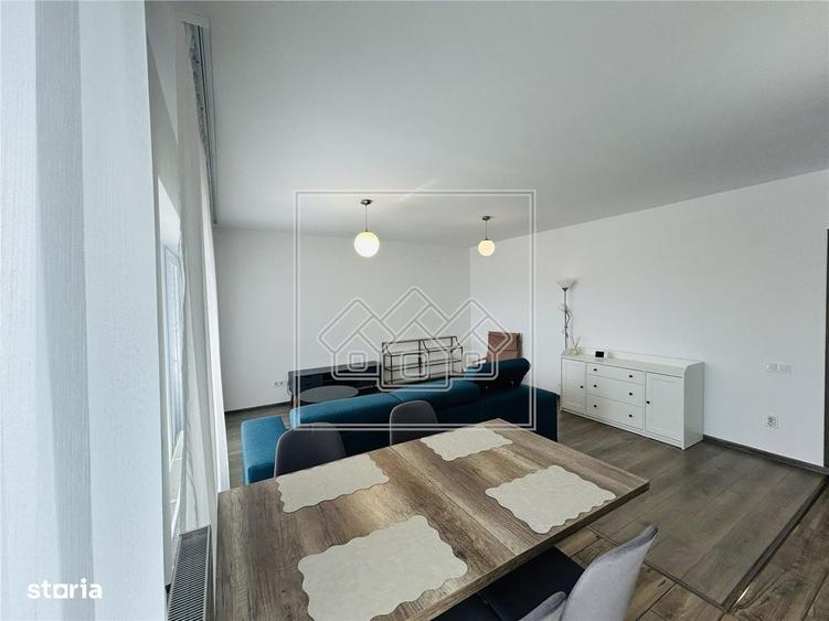 Apartament cu 3 camere în Central