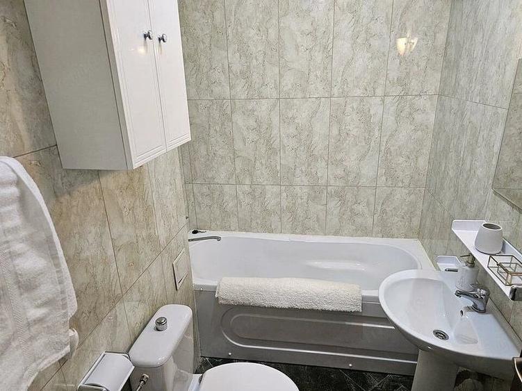 Garsonieră decomandată în Faleză