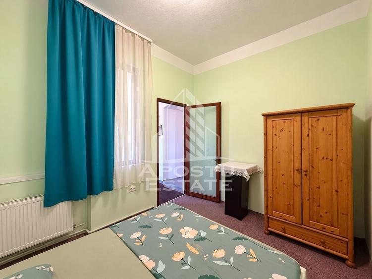 Apartament cu 3 camere semidecomandat, mobilat în Iosefin