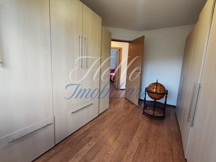 Duplex cu 4 camere cu Canalizare în Florești