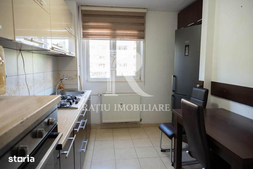 Apartament cu 3 camere decomandat în Decebal