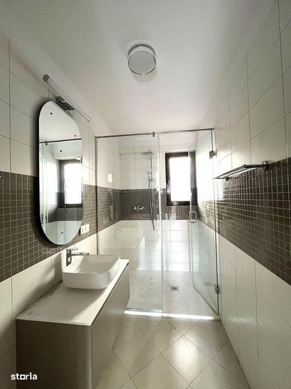 Apartament cu 4 camere în Arcul de Triumf