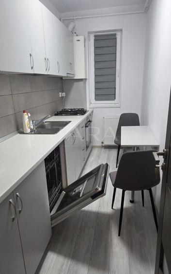 Apartament cu 2 camere decomandat în Florești