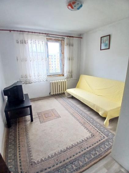 Apartament cu 3 camere decomandat în Sebastian
