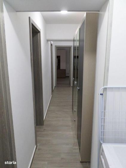 Apartament cu 3 camere decomandat în 9 Mai