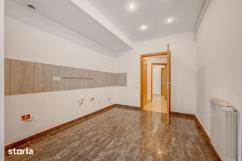 Apartament cu 4 camere în Primăverii