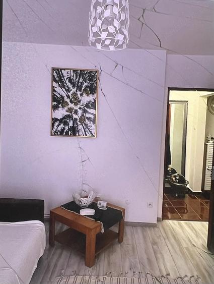 Garsonieră decomandată în Vlahuță