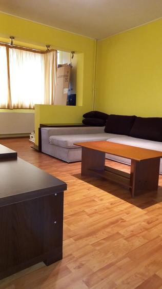 Apartament cu 2 camere decomandat în Griviței