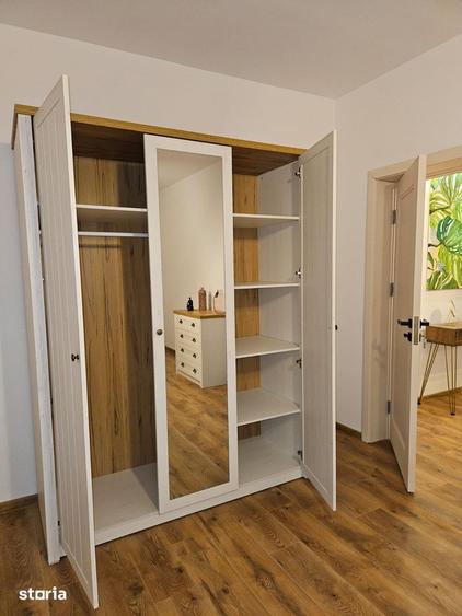 Apartament cu 3 camere decomandat în Astra