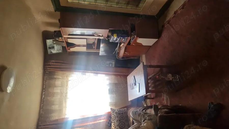 Casă cu 3 camere cu Teren 1675 Mp în Boldești