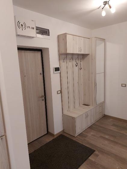 Apartament cu 2 camere decomandat, mobilat în Tomis Nord