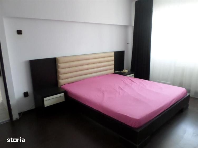 Apartament cu 2 camere decomandat în B-dul București