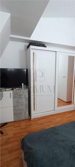 Apartament cu 4 camere decomandat în Aradului