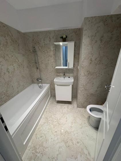 Apartament cu 2 camere semidecomandat, mobilat în Sebastian