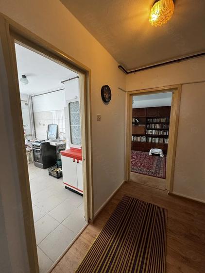 Apartament cu 2 camere decomandat în Sud