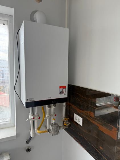 Apartament cu 3 camere decomandat în Militari