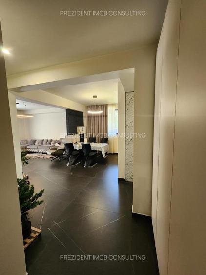 Apartament cu 4 camere decomandat în Brâncoveanu