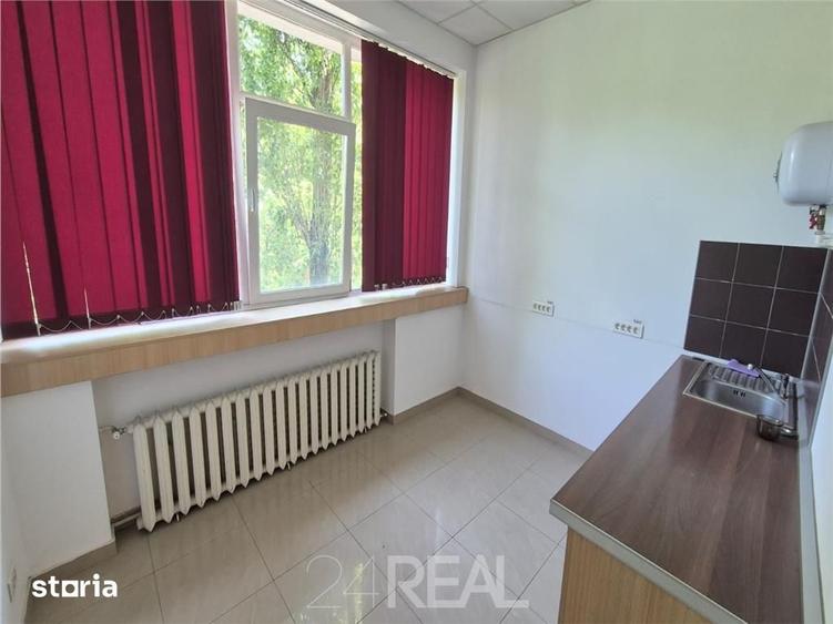 Spațiu comercial, de 8,000 mp, în Giulești