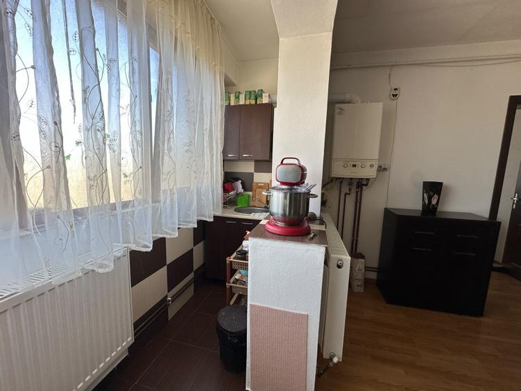 Apartament cu 3 camere decomandat în Unirii