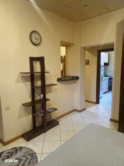 Apartament cu 2 camere semidecomandat în Obor