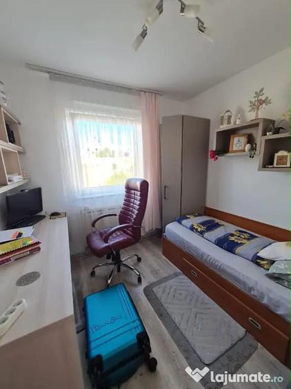 Apartament de 3 camere zona ASTRA,str Barbu Lautaru, - 2