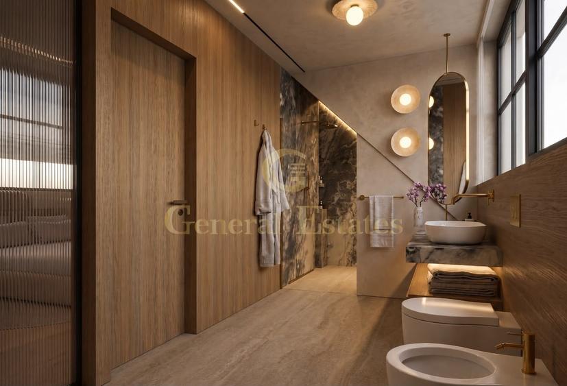 Casă individuală cu 7 camere cu Piscina în Central