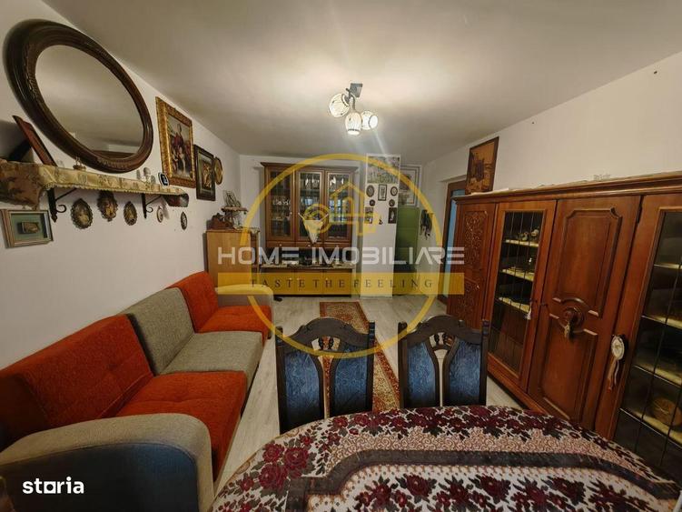 Apartament cu 4 camere decomandat, mobilat în Dacia