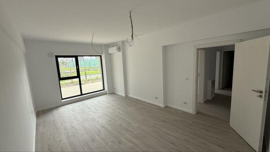 Apartament cu 2 camere decomandat în Exterior Vest