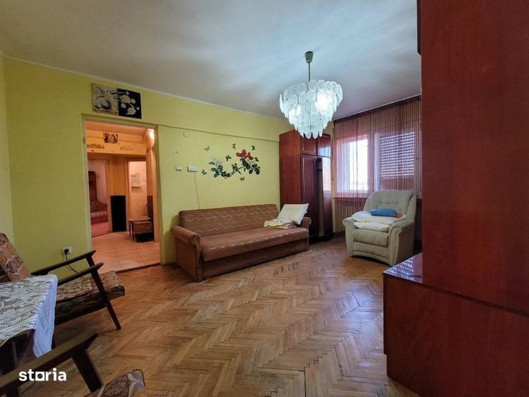 De Vanzare apartament 3 camere Micro 16 - 5