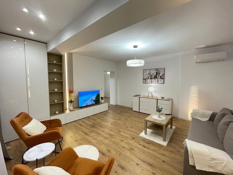 Apartament cu 2 camere decomandat, mobilat în Pipera