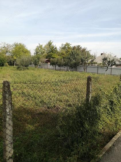 Teren de 1000 mp, în Gheorghe Lazăr