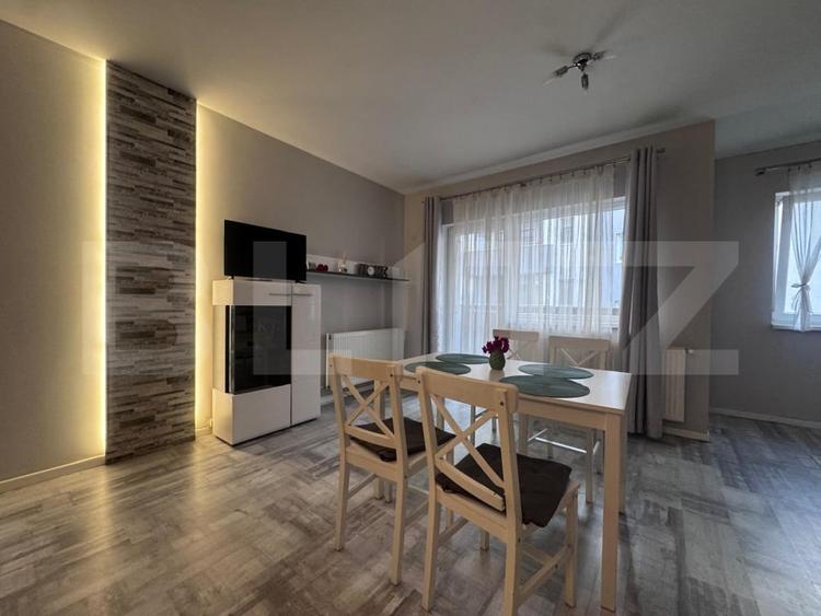 Apartament cu 2 camere semidecomandat, mobilat în Florești