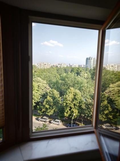 Apartament cu 3 camere decomandat, mobilat în Parcul Circului