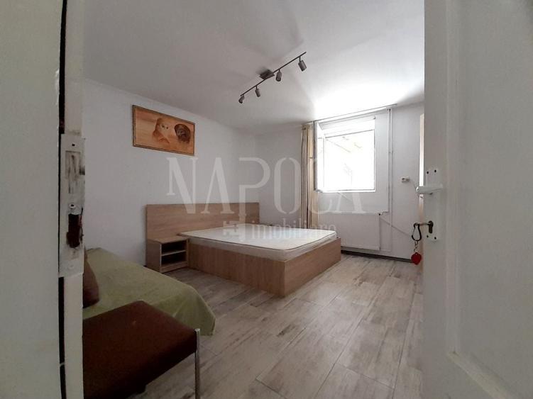 Casă individuală cu 7 camere cu Canalizare în Băile Felix