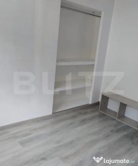 Apartament cu 4 camere semidecomandat în Central