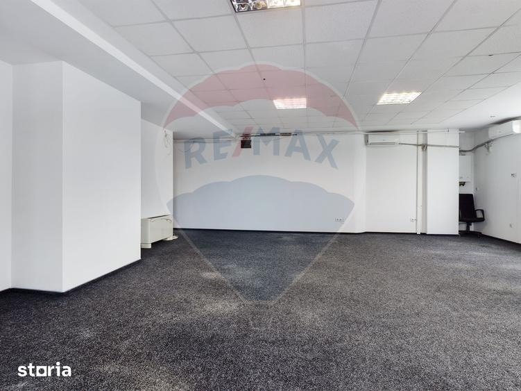 SPATIU COMERCIAL 80 MP OPEN SPACE CU GRUP SANITAR | GREEN CENTER ITC - 8