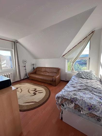 Casă cu 4 camere cu Teren 701 Mp în Gilău