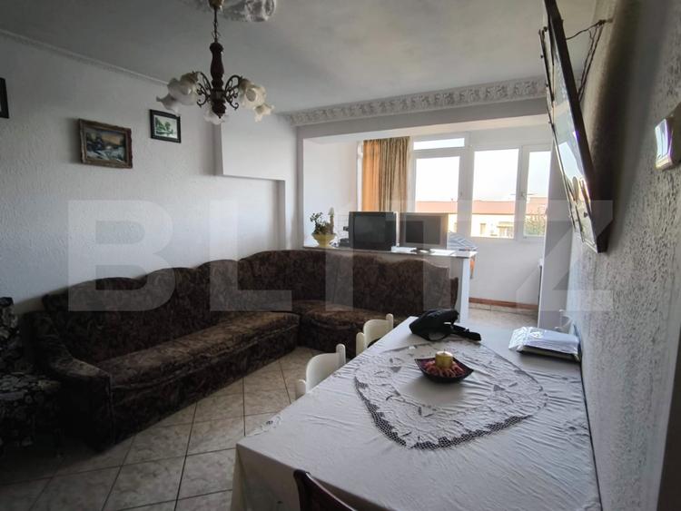 Apartament cu 2 camere semidecomandat, mobilat în Brazda lui Novac