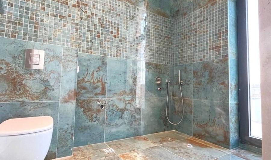 Apartament cu 4 camere în Dacia