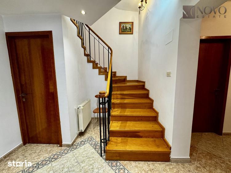 Casă cu 6 camere cu Teren 200 Mp în Herăstrău