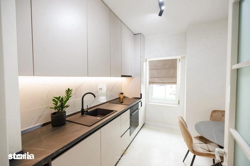 Apartament cu 7 camere în Copou