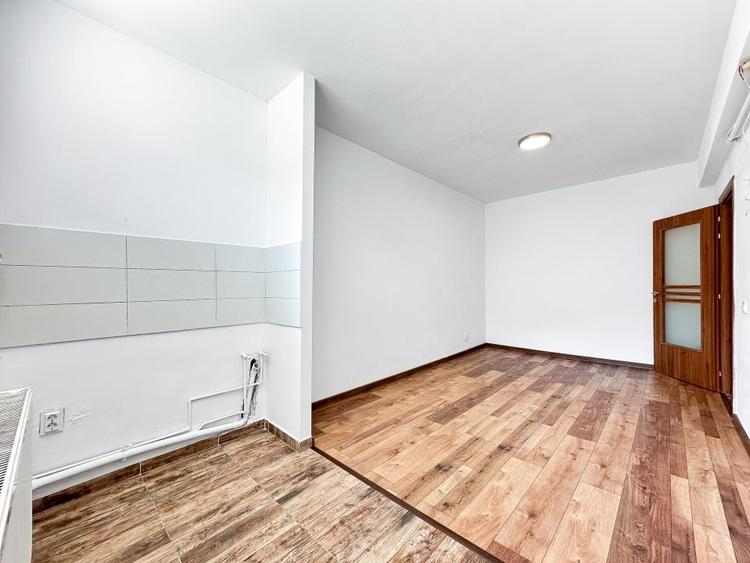 Apartament cu 2 camere decomandat în Sud