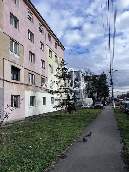 Garsonieră nedecomandată în Țiglari