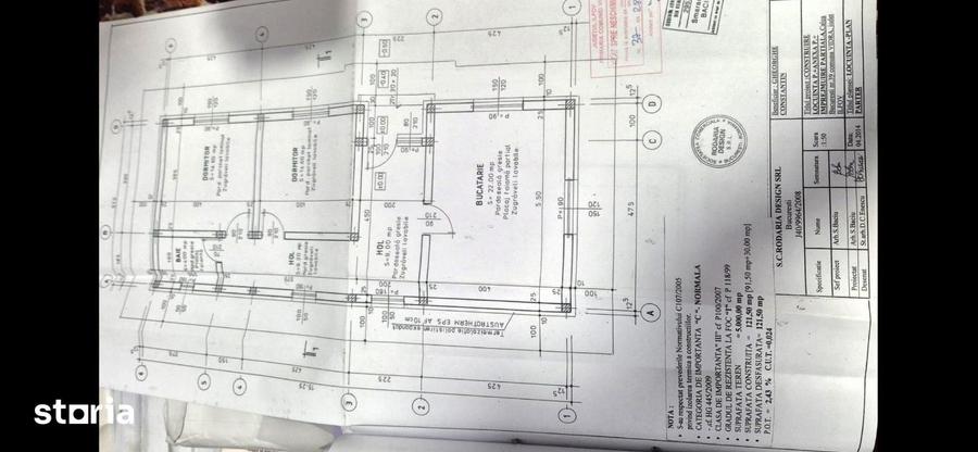Casă cu 5 camere cu Teren 5000 Mp în Vidra