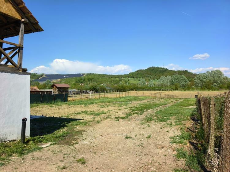 Casă cu 3 camere în Central