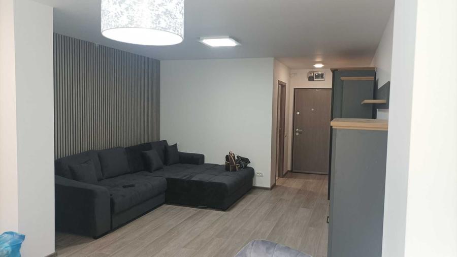 Garsonieră decomandată în Brâncoveanu